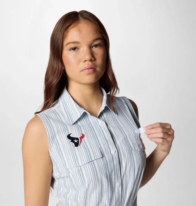 Abito da donna PFG Sun Drifter™ Woven Dress II – Houston Texans Abito da donna PFG Sun Drifter™ Woven Dress II – Houston Texans