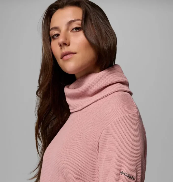 Maglione da donna Holly Hideaway™ con collo a cappuccio e lavorazione a nido d’ape Maglione da donna Holly Hideaway™ con collo a cappuccio e lavorazione a nido d’ape